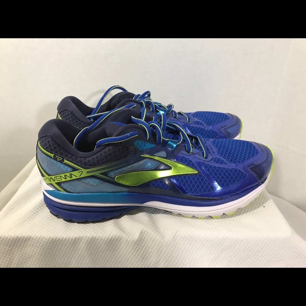 Brooks Ravenna 7 Running Shoe Sz 9D Men's #A39